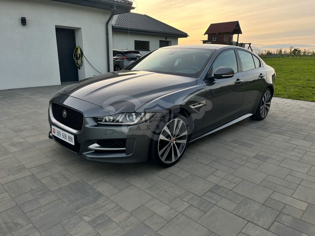 Jaguar XE 2.0 D AWD R-Sport 2017