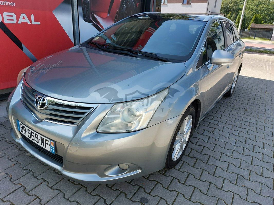 Toyota Avensis III Combi 2.0 D-4D 2011