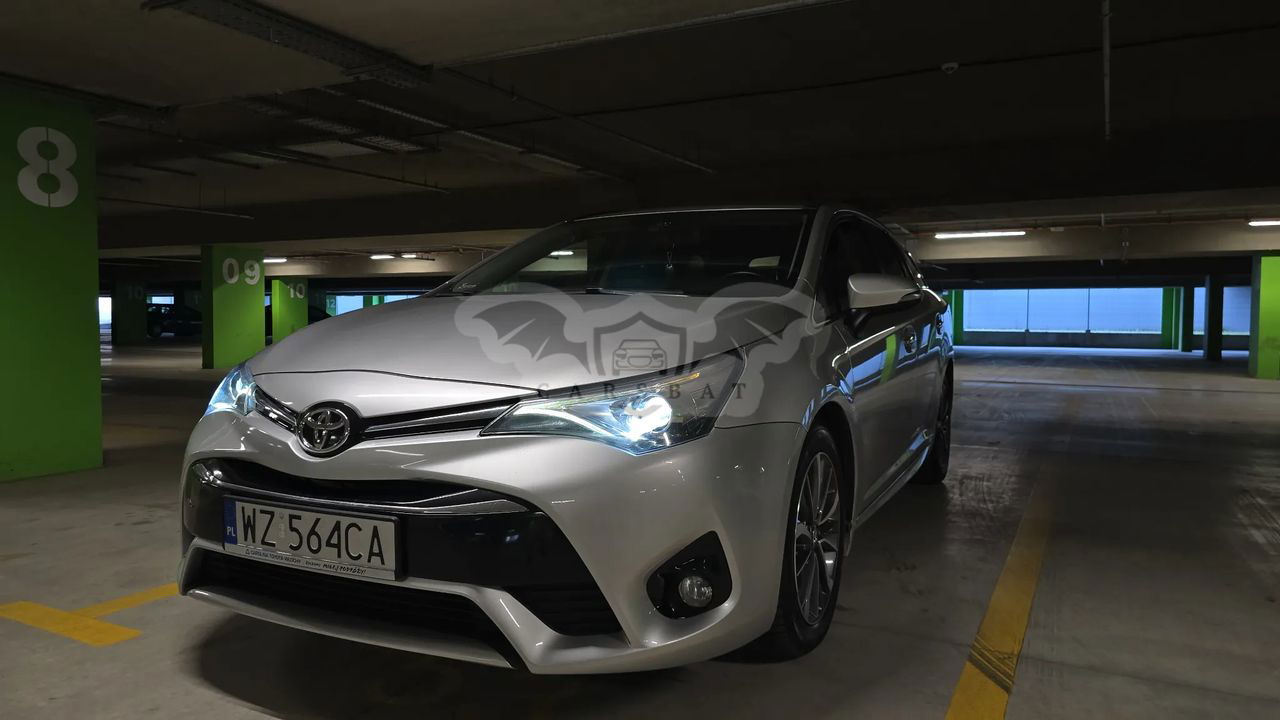 Toyota Avensis III 2.0 D-4D Premium 2016