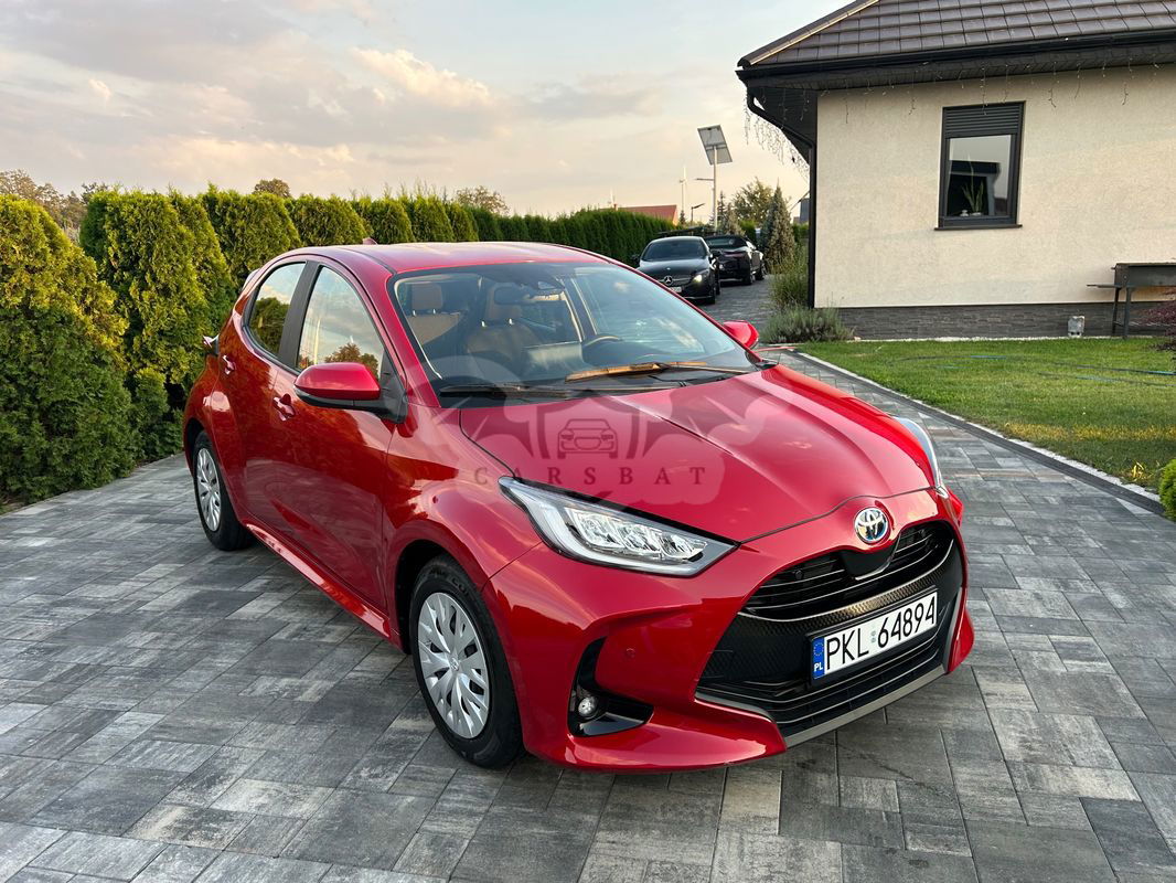 Toyota Yaris IV Hybrid 1.5 Executive 2023