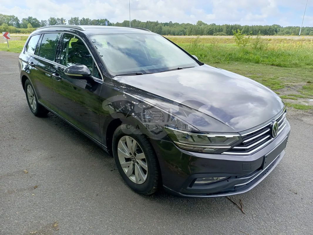 Volkswagen Passat B8 Variant 2.0 TDI SCR DSG Comfortline 2021