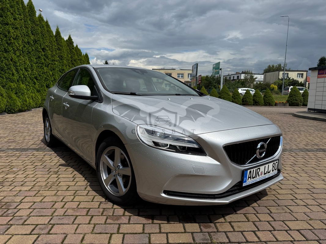 Volvo V40 II 2018