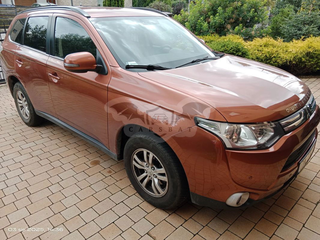 Mitsubishi Outlander III 2.0 Intense + 2012
