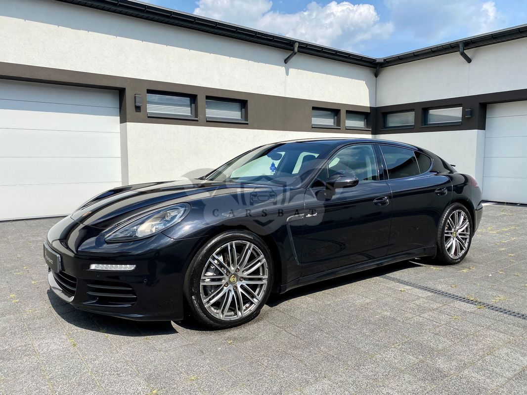 Porsche Panamera Diesel 2013