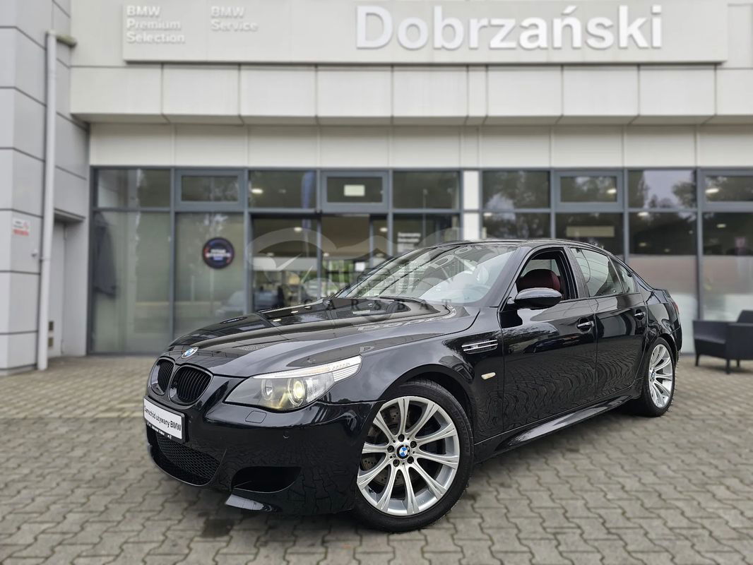 BMW M5 Standard 2005