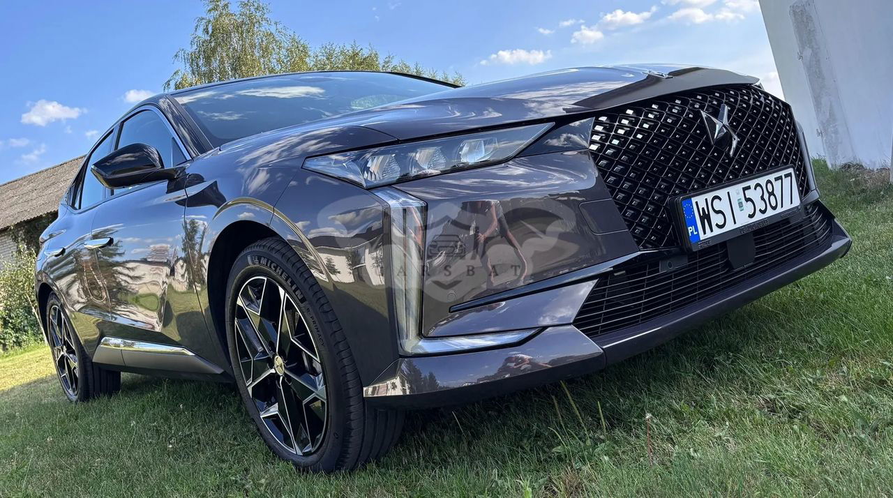 DS DS4 II 1.5 BlueHDi Antoine de Saint Exupéry 2025