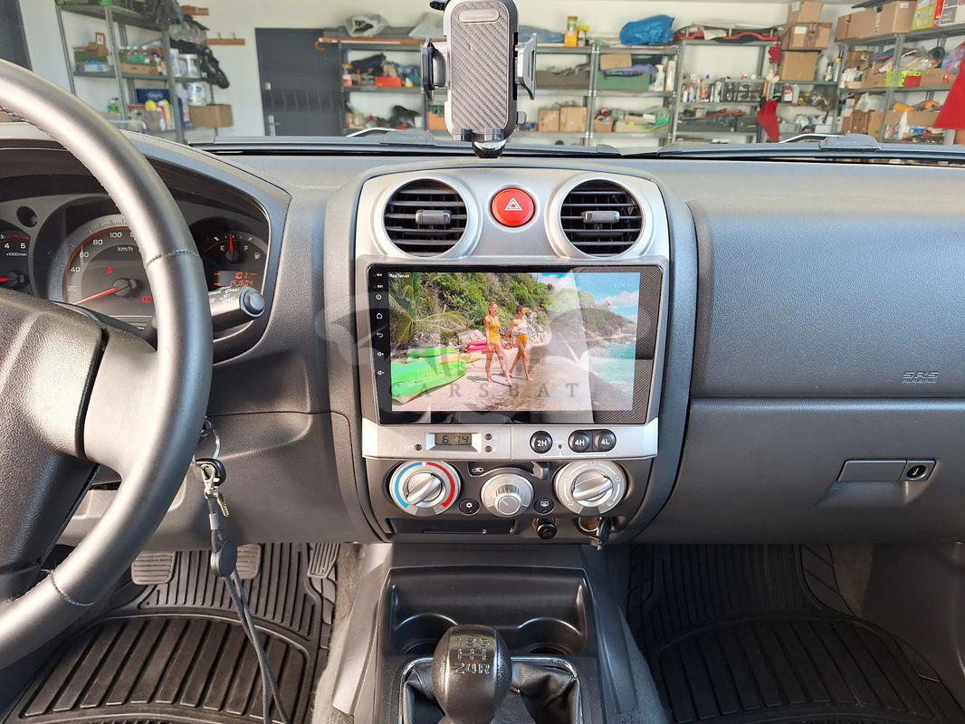 Isuzu D-Max 3.0d DC LS 2010