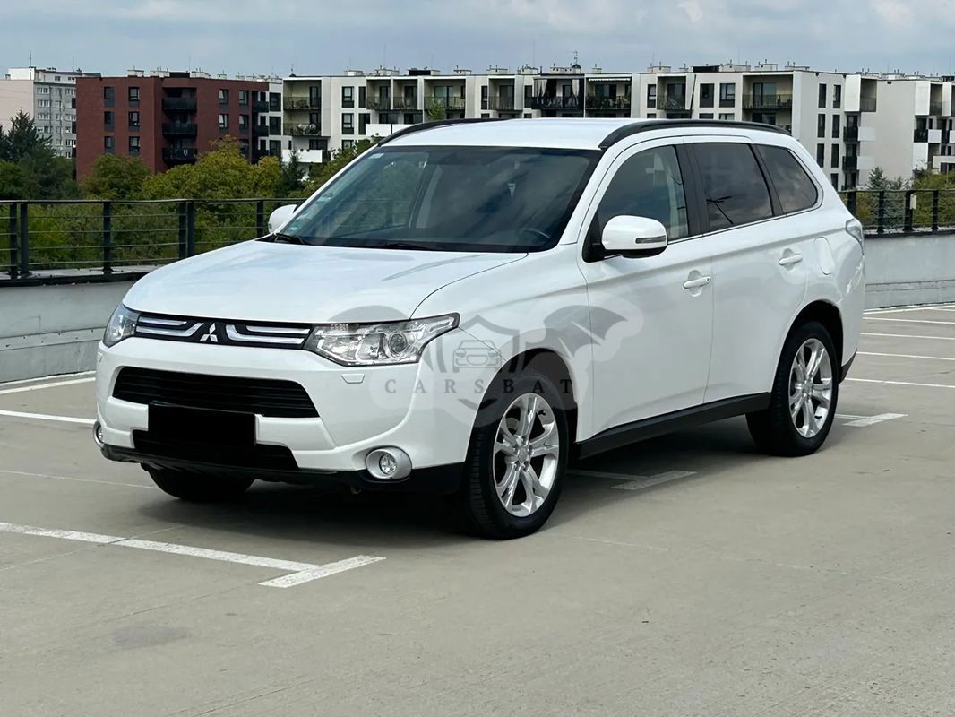Mitsubishi Outlander III 2.2 DI-D 4WD Intense 2013