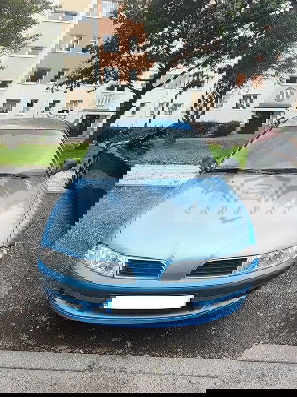 Mitsubishi Carisma II 2000