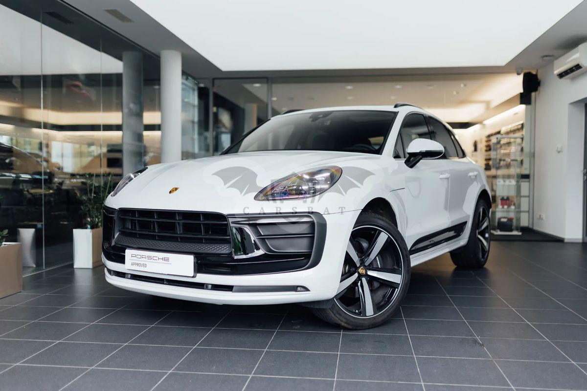 Porsche Macan I Standard 2024
