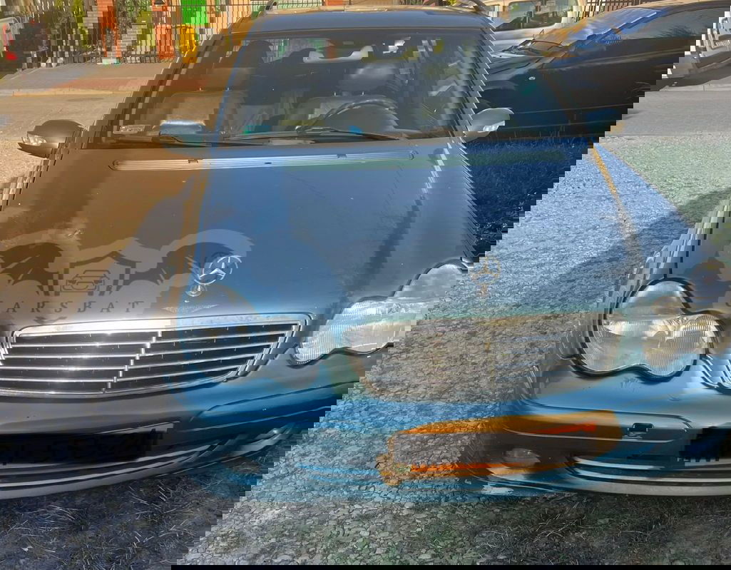 Mercedes-Benz C W203 2001