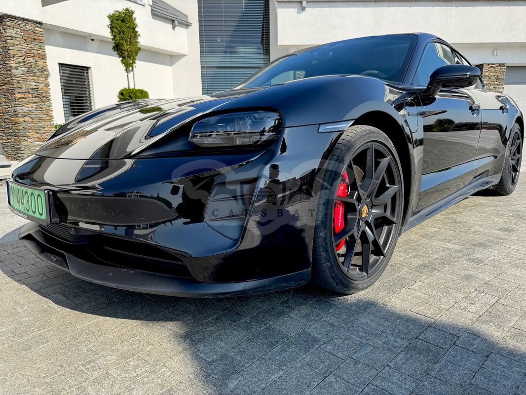 Porsche Taycan GTS 2022