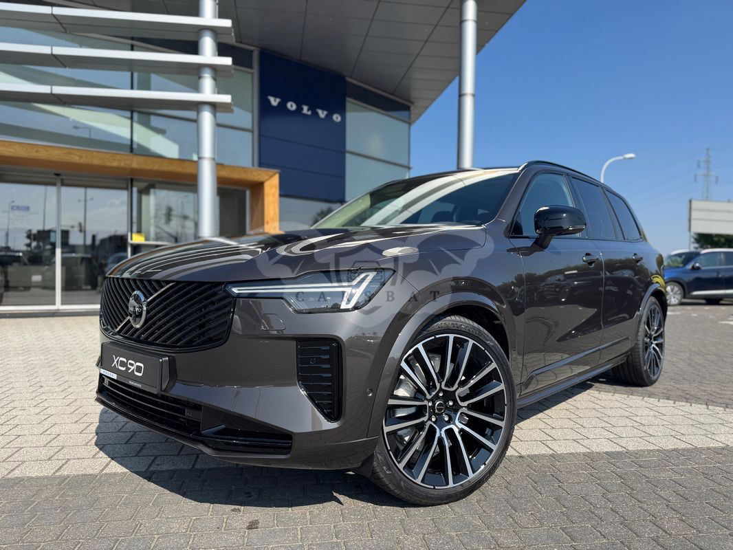 Volvo XC90 II B5 B AWD Ultra Dark 7os 2025