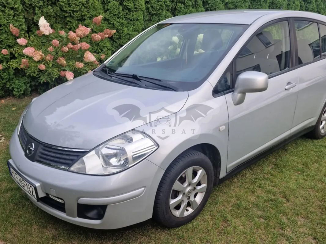 Nissan Tiida 2008