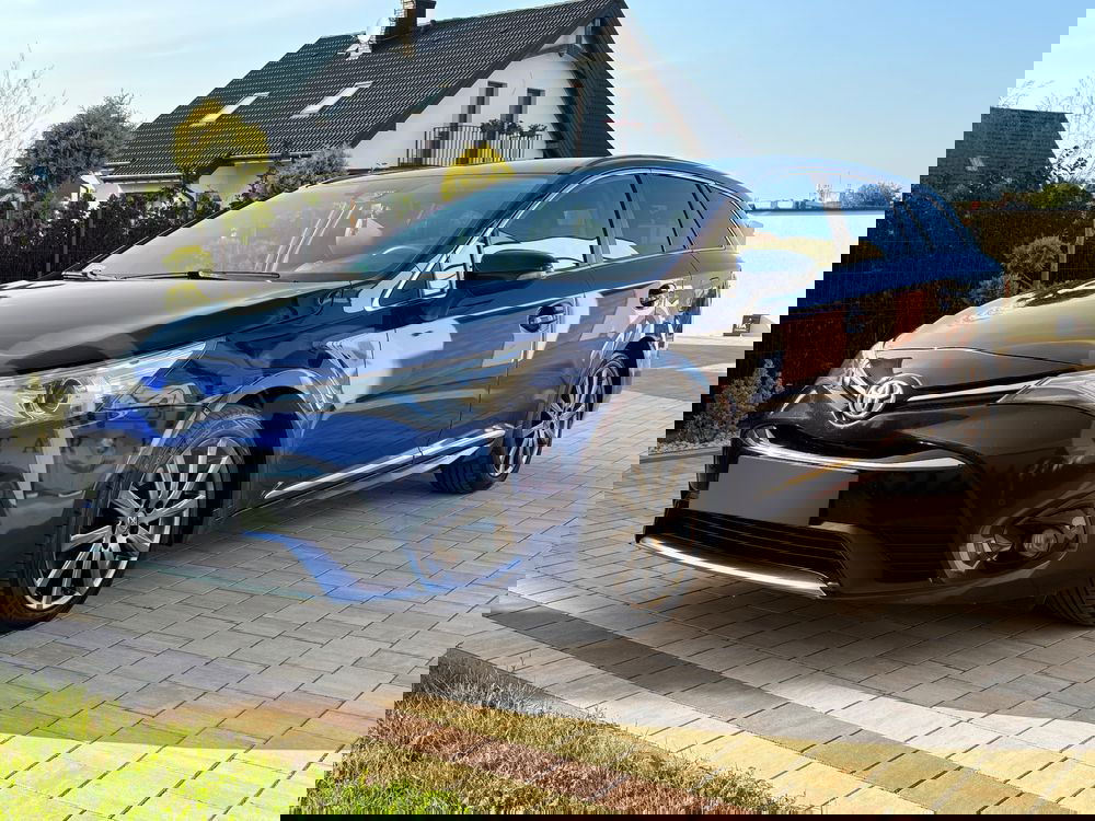 Toyota Avensis III 2.0 D-4D Premium 2016