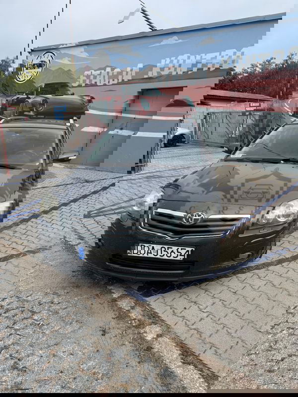 Toyota Avensis II 2.2 D-4D Prestige 2007