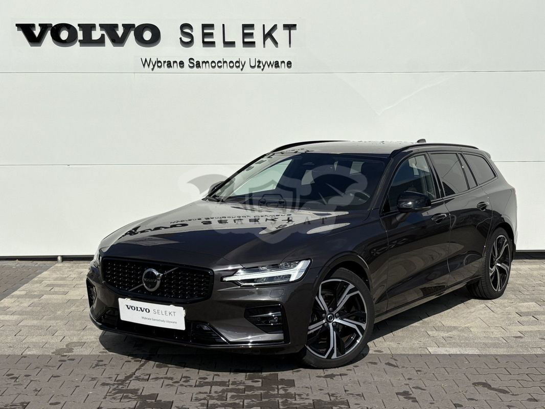 Volvo V60 II 2023
