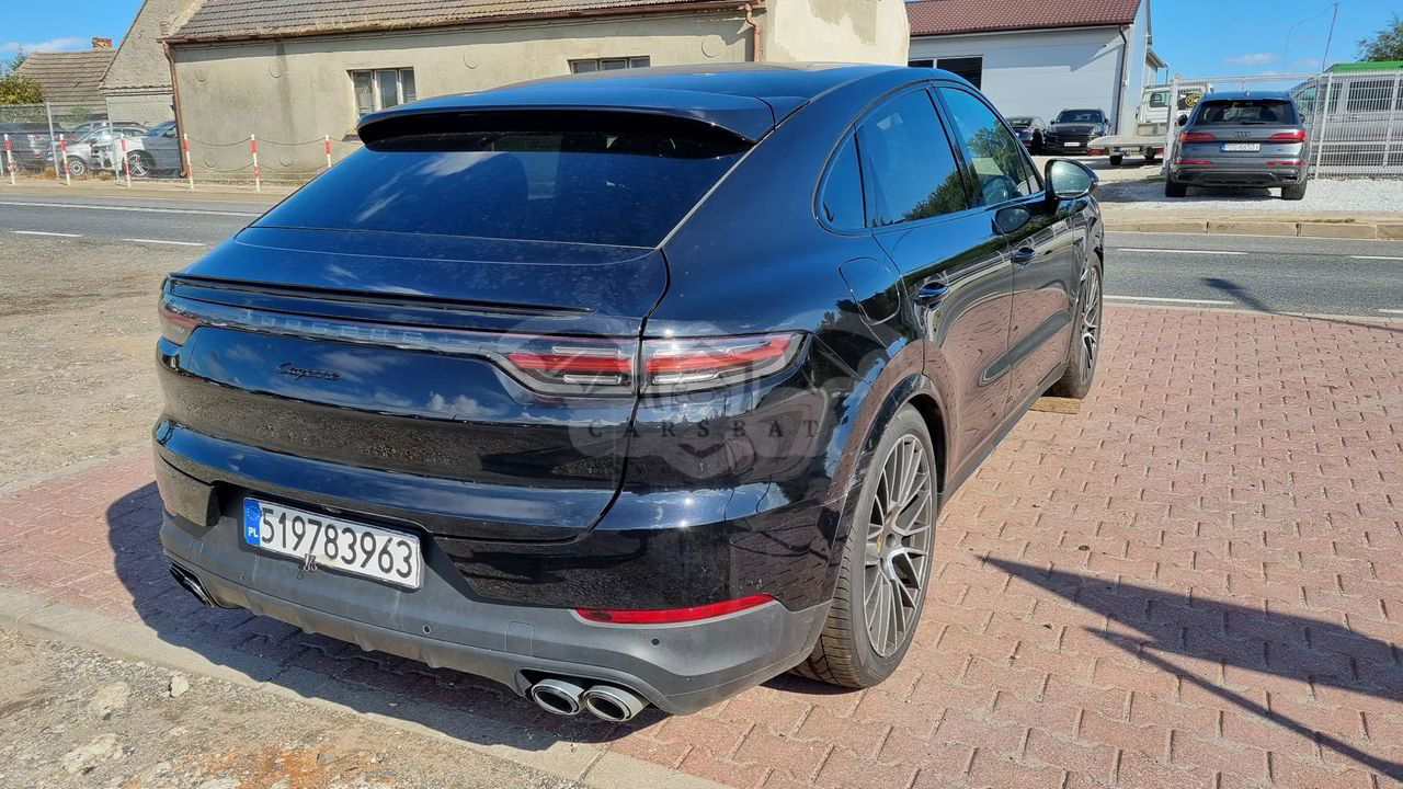 Porsche Cayenne III Coupe E-Hybrid 2021