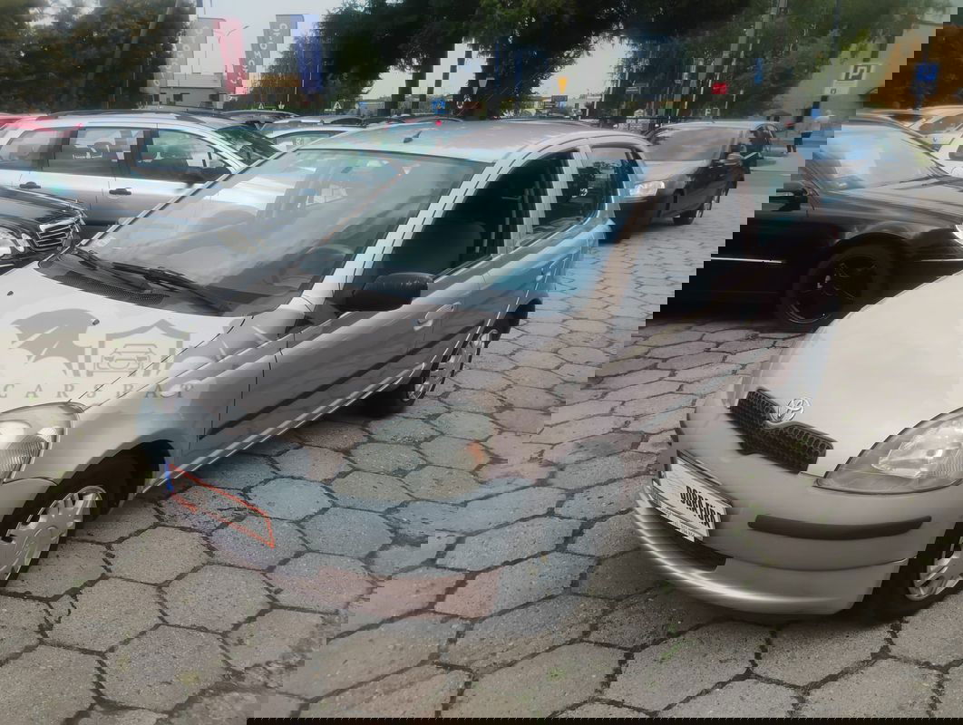 Toyota Yaris I 1.0 Terra 1999