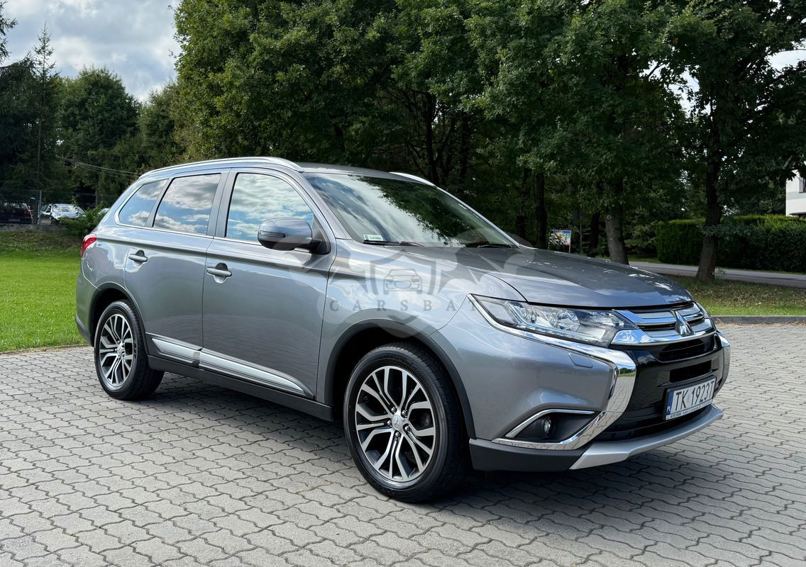 Mitsubishi Outlander III 2.0 Intense + 4WD CVT 2017