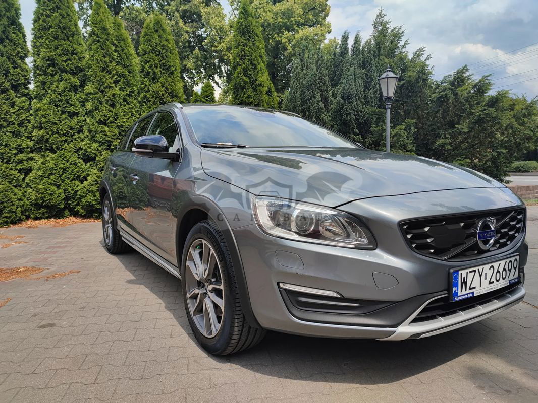 Volvo V60 I T5 Drive-E Summum 2016