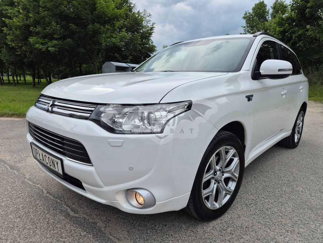 Mitsubishi Outlander III 2014