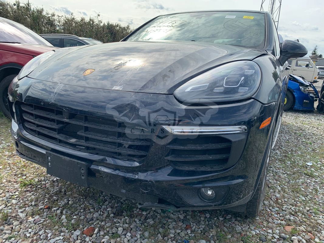 Porsche Cayenne III Tiptronic S 2016