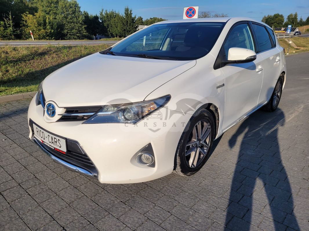 Toyota Auris II 1.8 HSD Luna 2014