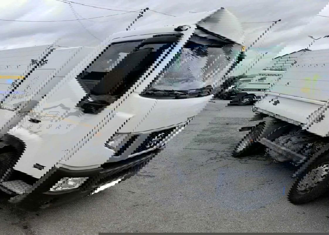 Nissan NT 2015
