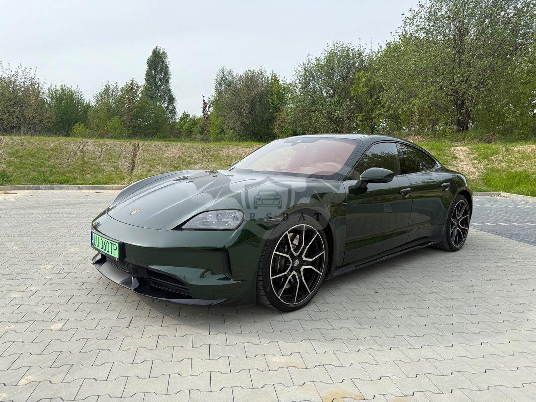 Porsche Taycan 105kWh Performance Plus 2024