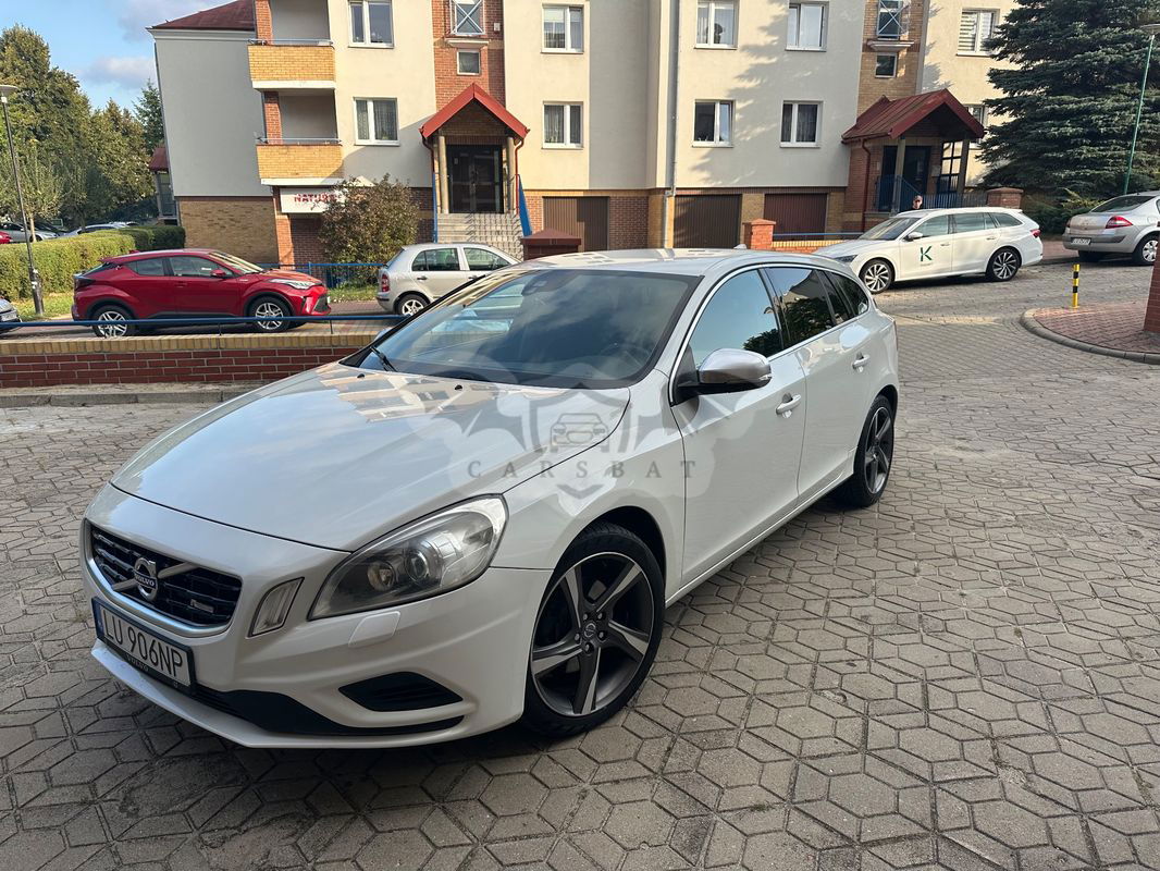 Volvo V60 I 2011