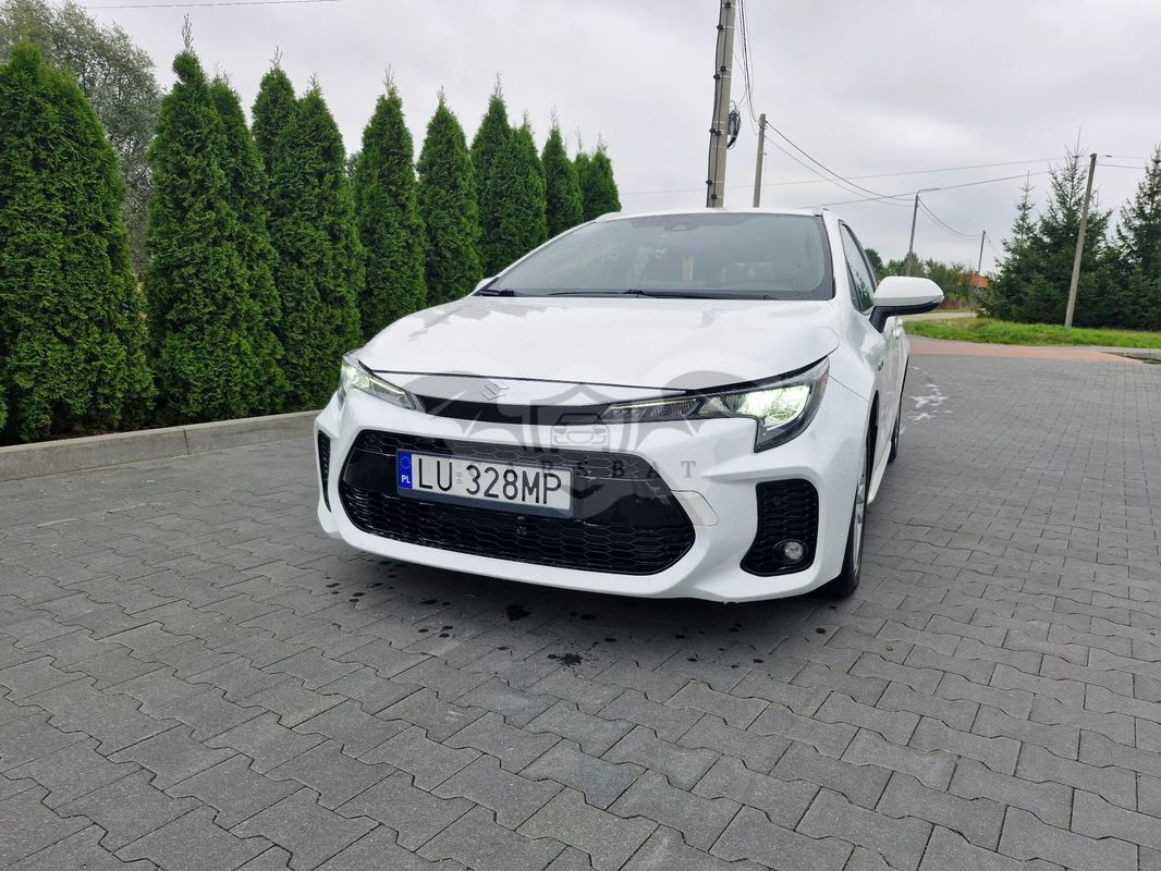 Suzuki Swace 1.8 Hybrid Elegance CVT 2021