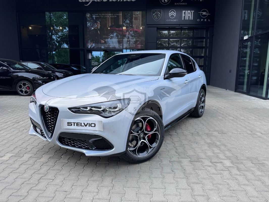 Alfa Romeo Stelvio 2025