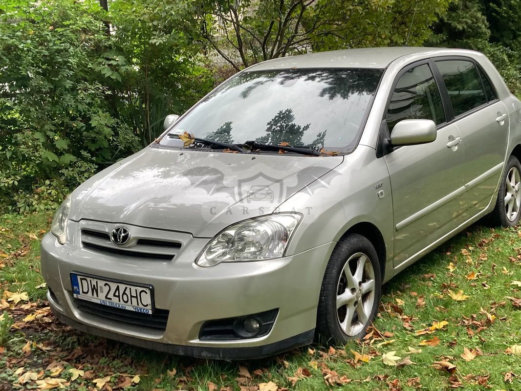 Toyota Corolla Seria E12 1.4 D-4D Luna MM 2004