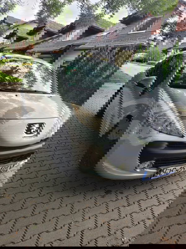 Peugeot 207 2009