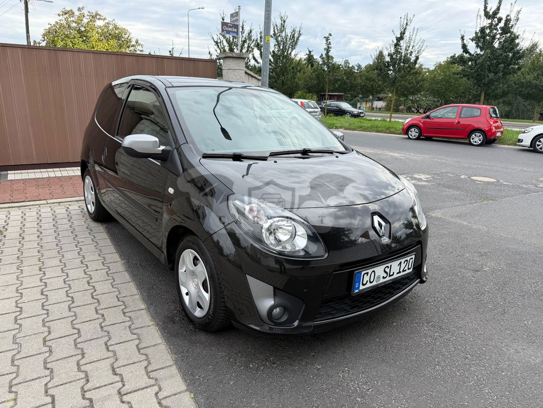 Renault Twingo II 1.2 16V Night&Day 2012