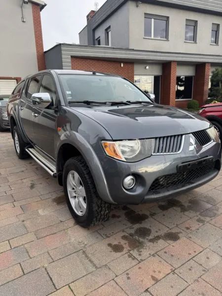 Mitsubishi L200 2006