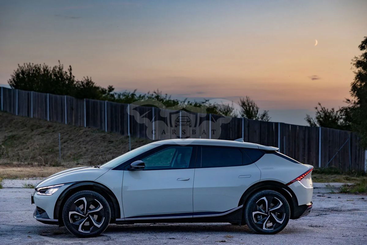 Kia EV6 77.4kWh Plus 2021