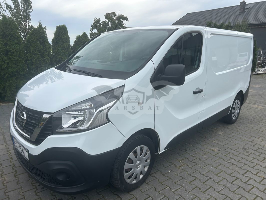 Nissan NV300 2020