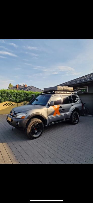 Mitsubishi Pajero III 2004
