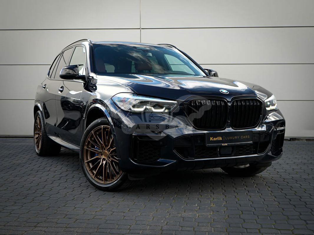 BMW X5 M50i 2021