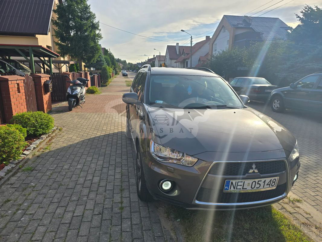 Mitsubishi Outlander II 2011
