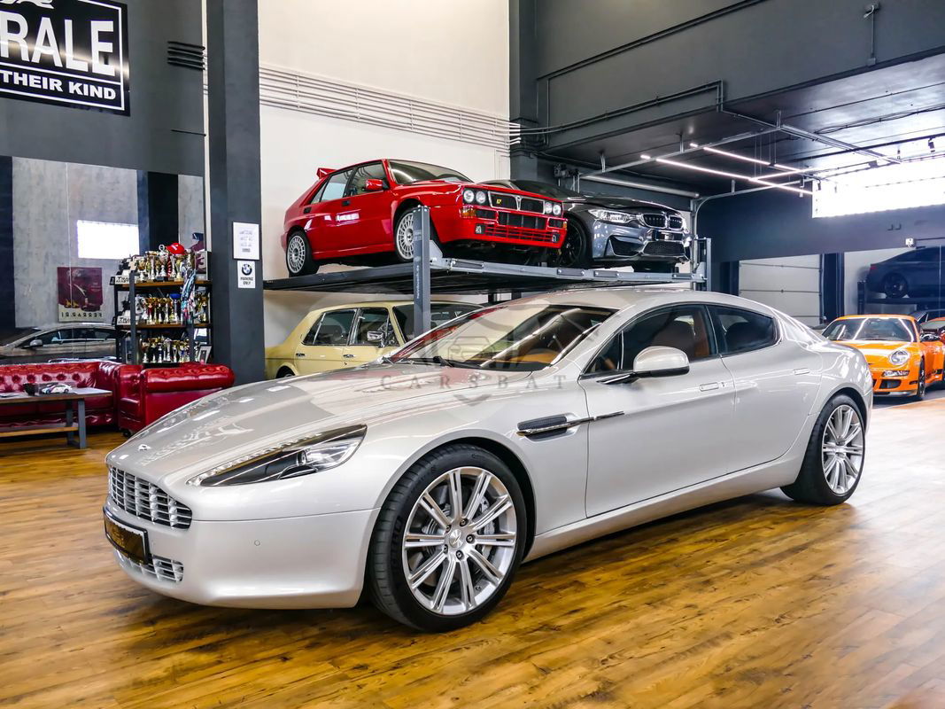 Aston Martin Rapide Luxe Touchtronic II 2011