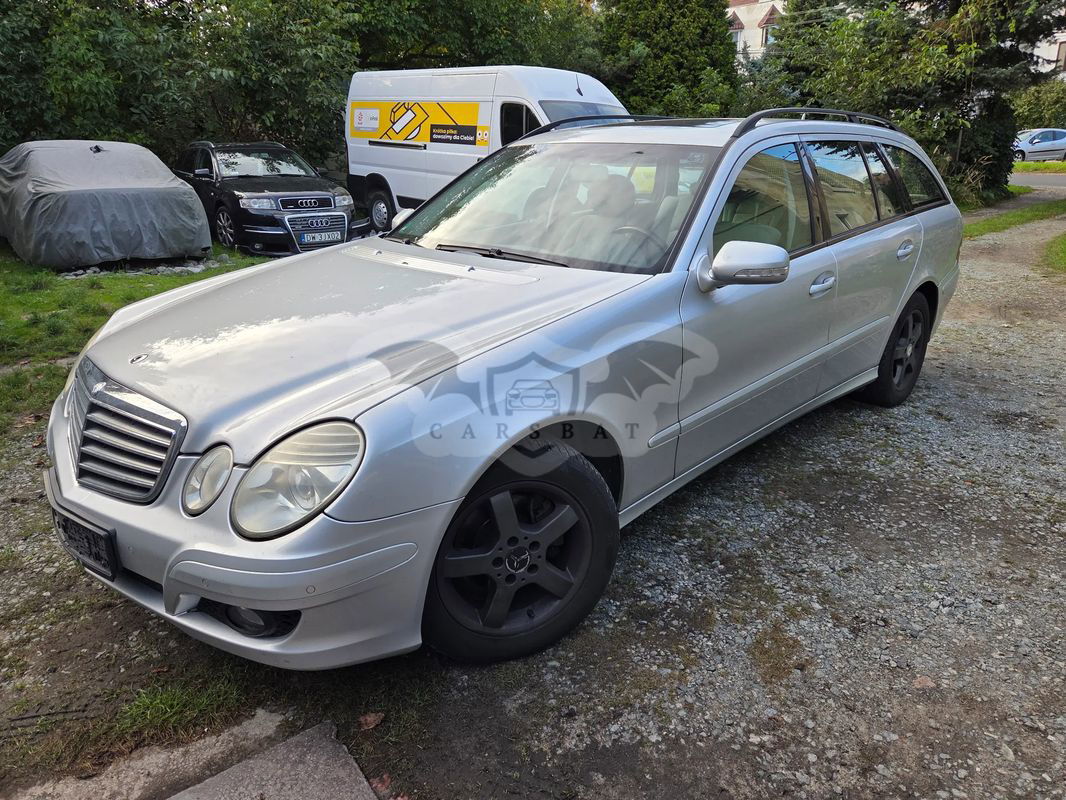 Mercedes-Benz E W211 220 T CDI Avantgarde 2007
