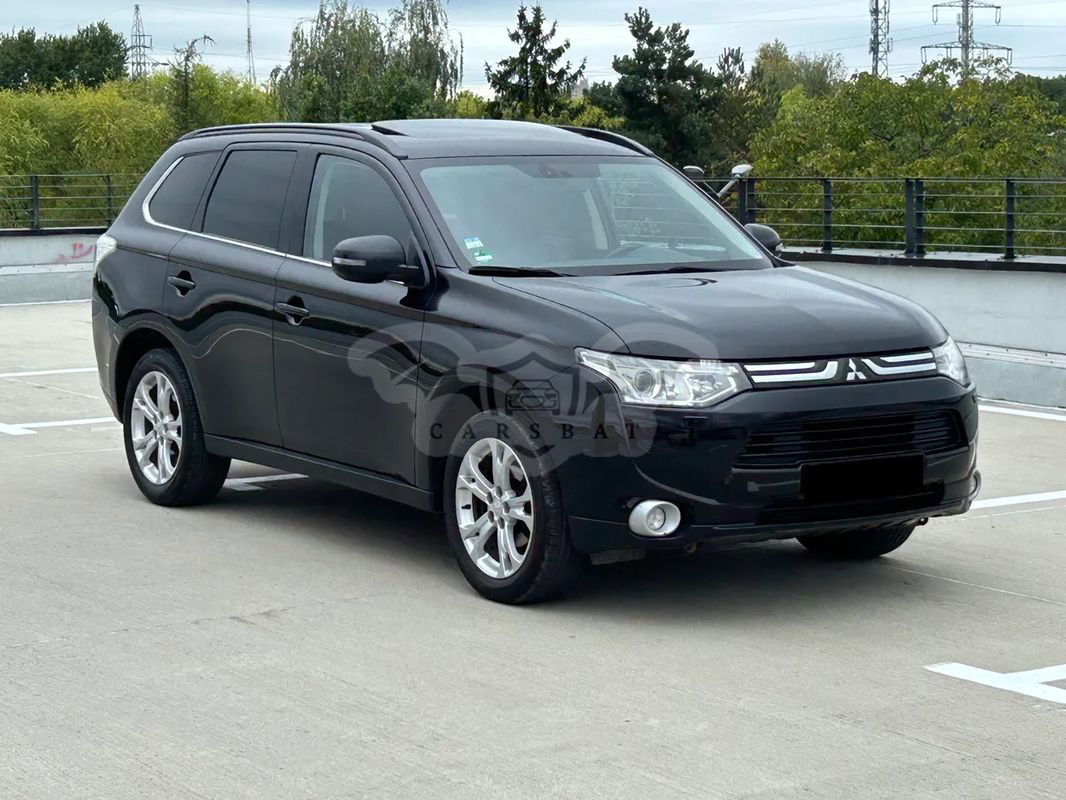 Mitsubishi Outlander III 2.2 DI-D 4WD Instyle 2013