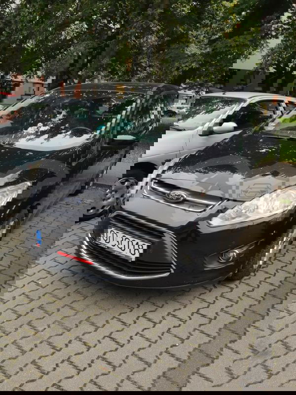 Ford Grand C-Max 2.0 TDCi Titanium 2011