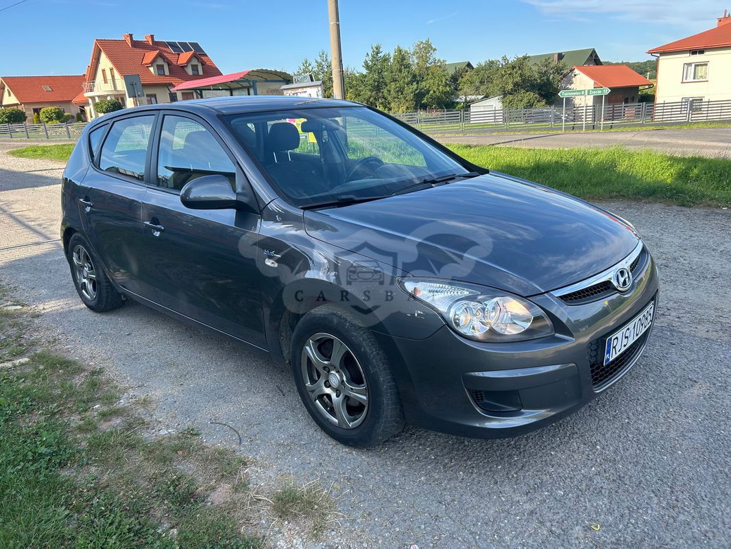Hyundai i30 I 1.4 blue Comfort 2010