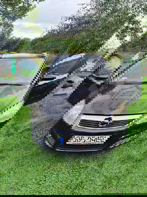 Opel Zafira B 2007
