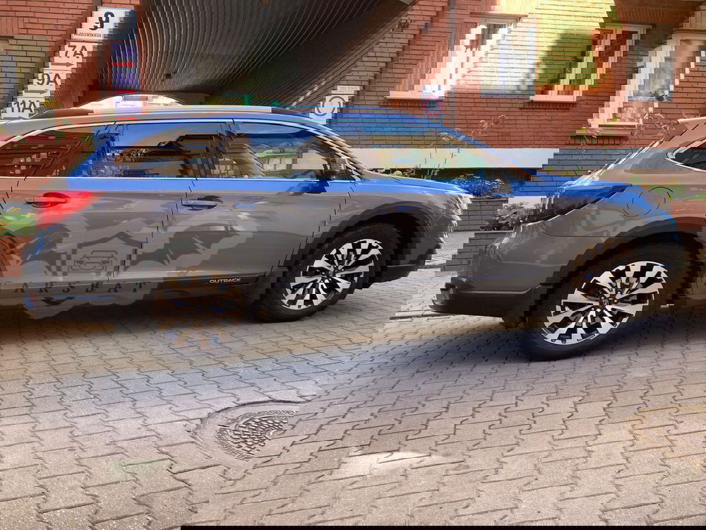 Subaru Outback V 2.5i Exclusive 2015