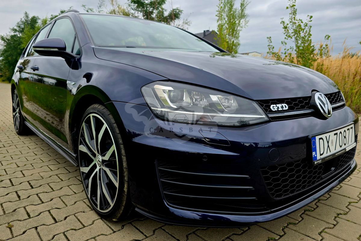 Volkswagen Golf VII Variant GTD 2.0 TDI SCR DSG 2016